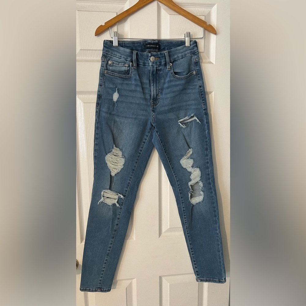 Aeropostale High Rise Curvy Jegging Women’s Jeans.